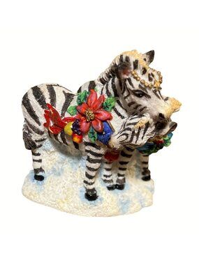 Crinkle Claus Crinkle Zebras Figurine 1999 Possible Dreams Holiday Decor